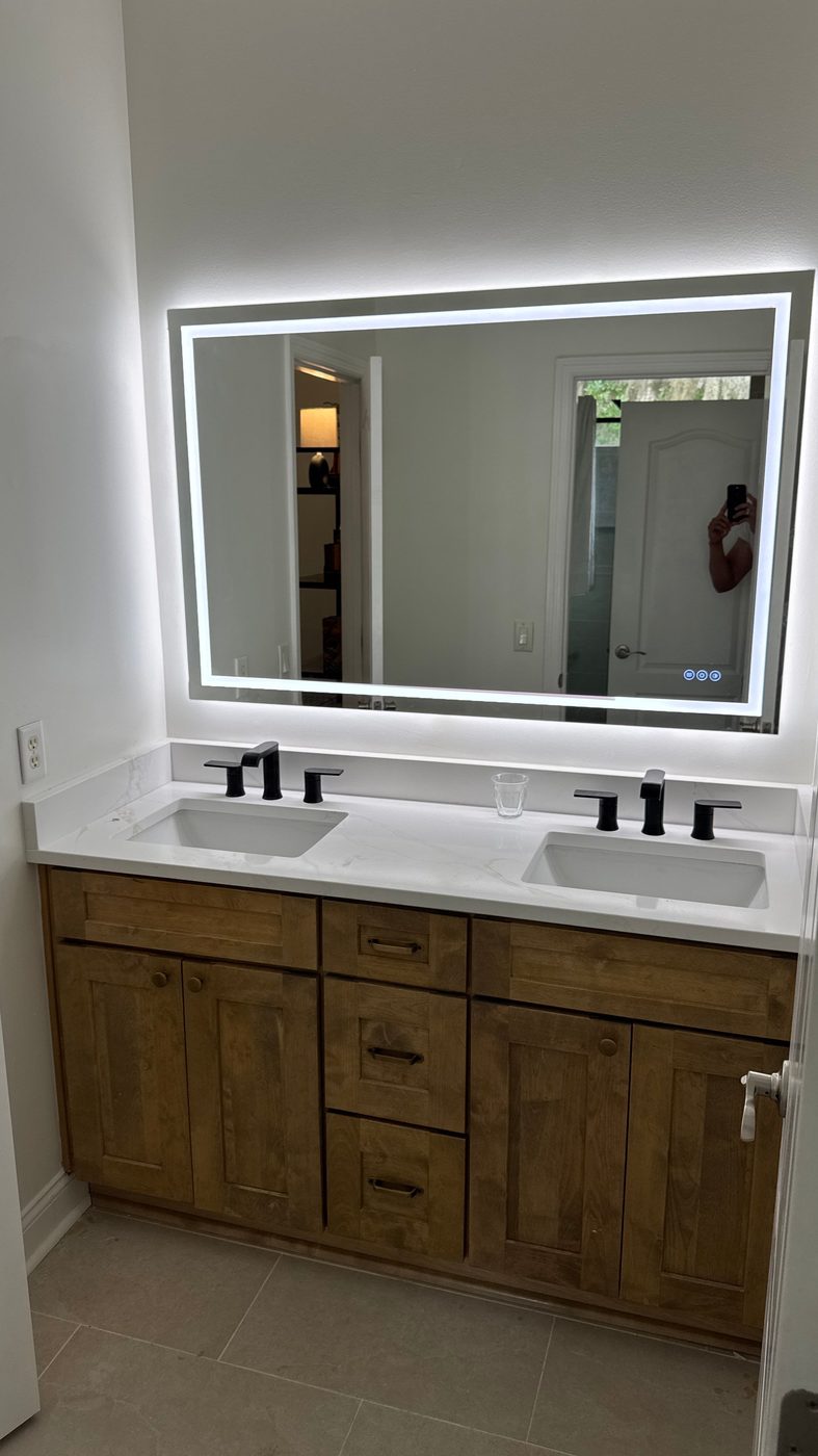 Bathroom remodeled by Lumar Remodeling